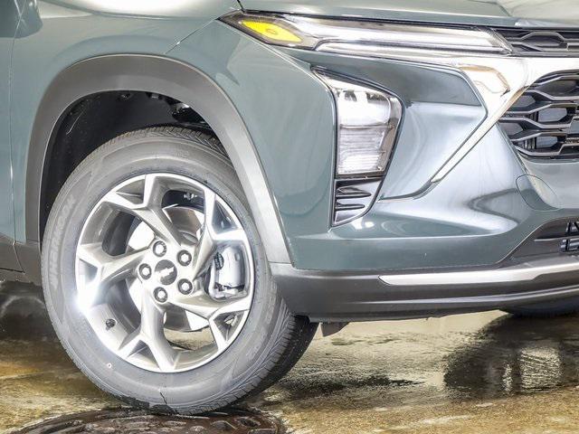 new 2025 Chevrolet Trax car, priced at $24,785