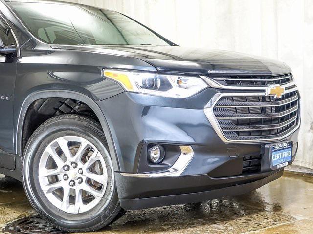 used 2020 Chevrolet Traverse car, priced at $23,701