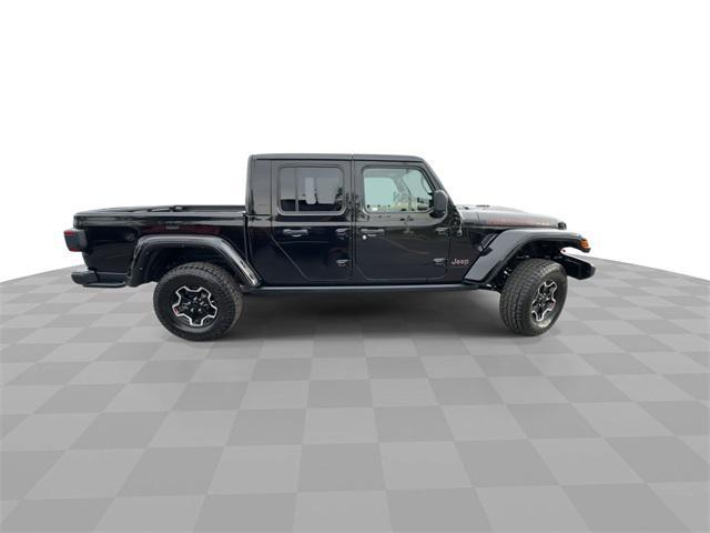 used 2022 Jeep Gladiator car, priced at $32,406