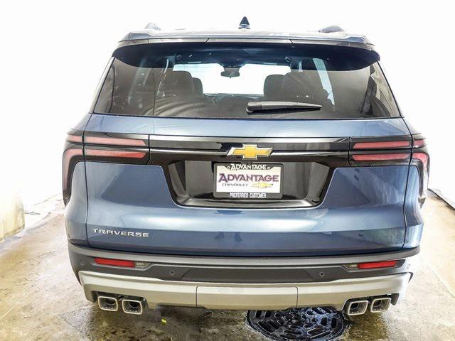 new 2026 Chevrolet Traverse car, priced at $41,205