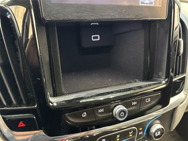 used 2018 Chevrolet Traverse car, priced at $11,671
