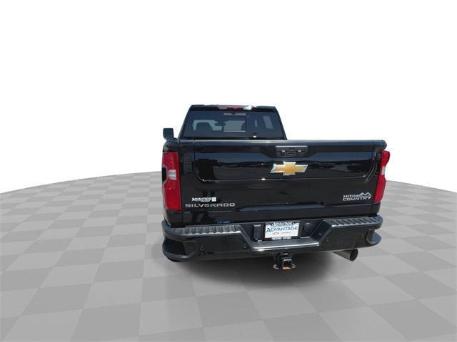 used 2022 Chevrolet Silverado 2500 car, priced at $58,211