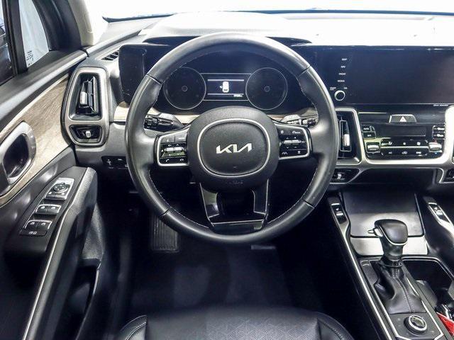 used 2022 Kia Sorento car, priced at $28,971