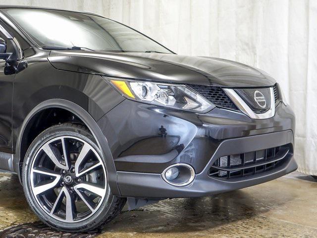 used 2019 Nissan Rogue Sport car, priced at $17,971