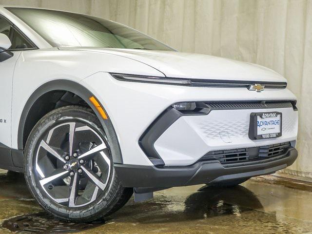 new 2025 Chevrolet Equinox EV car, priced at $31,740