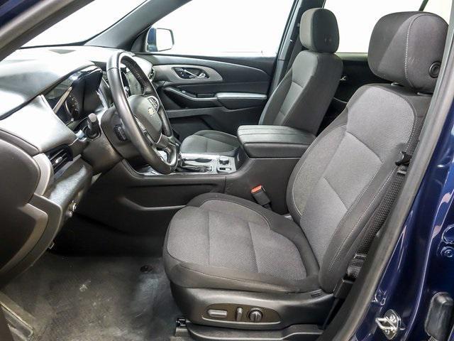 used 2023 Chevrolet Traverse car, priced at $28,378