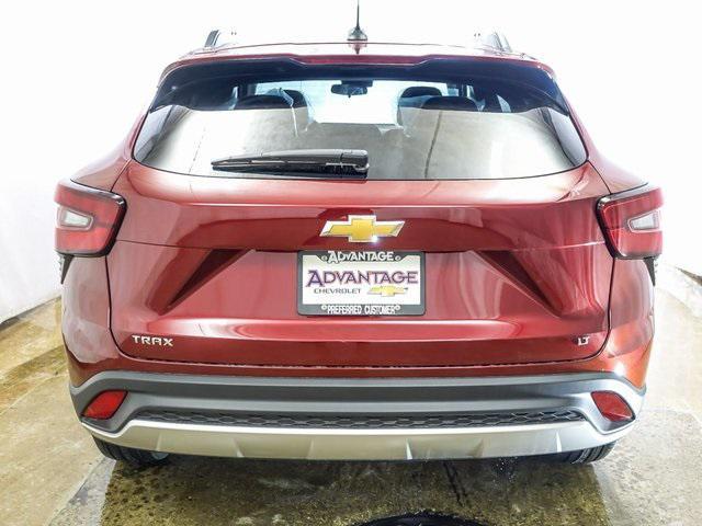 new 2025 Chevrolet Trax car, priced at $24,345