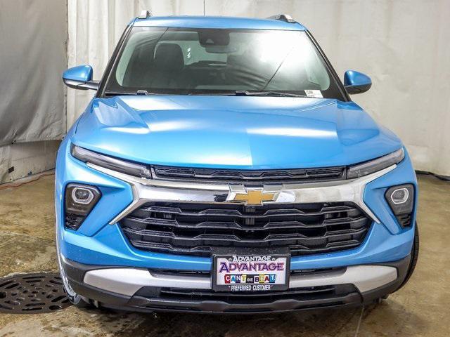 new 2025 Chevrolet TrailBlazer car, priced at $29,220