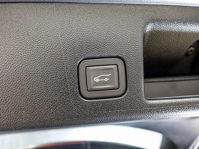 new 2025 Chevrolet Equinox EV car, priced at $36,090