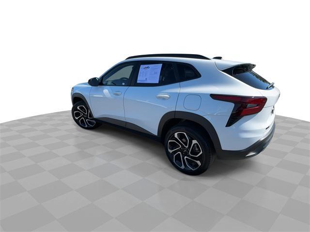 used 2024 Chevrolet Trax car, priced at $19,426