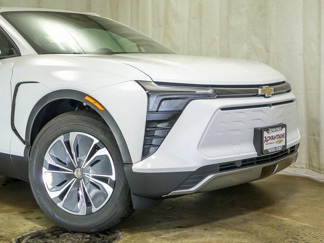 new 2025 Chevrolet Blazer EV car, priced at $42,644