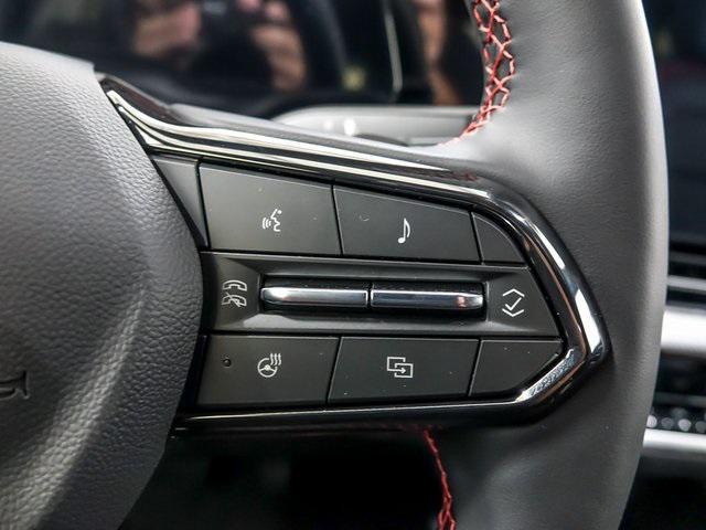 new 2026 Chevrolet Equinox car, priced at $32,999