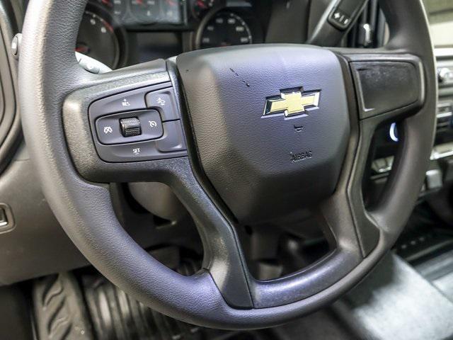 new 2025 Chevrolet Silverado 1500 car, priced at $39,987