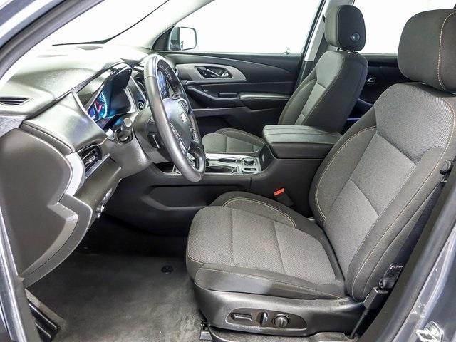 used 2021 Chevrolet Traverse car, priced at $23,971