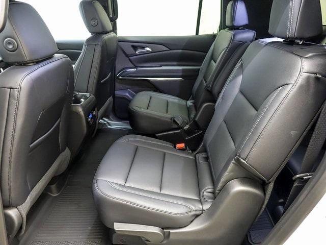 new 2026 Chevrolet Traverse car, priced at $45,407
