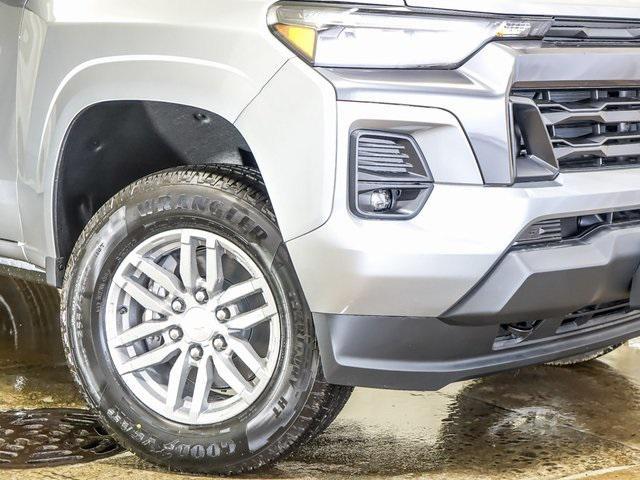 new 2025 Chevrolet Colorado car, priced at $42,498
