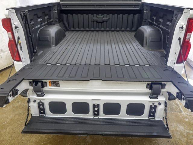 new 2025 Chevrolet Silverado 1500 car, priced at $61,890
