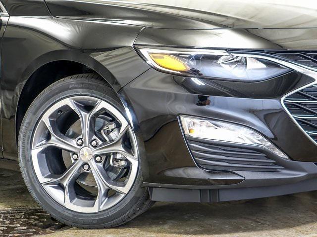 new 2025 Chevrolet Malibu car, priced at $27,639