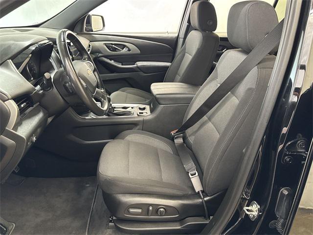used 2022 Chevrolet Traverse car, priced at $26,471