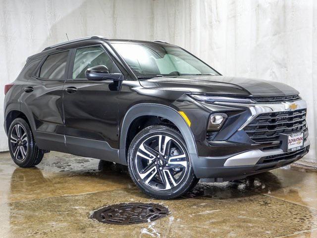 new 2025 Chevrolet TrailBlazer car, priced at $28,368