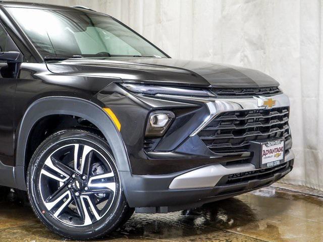 new 2025 Chevrolet TrailBlazer car, priced at $28,368