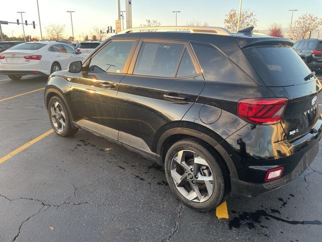 used 2022 Hyundai Venue car, priced at $16,144