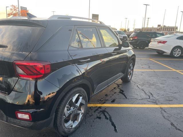 used 2022 Hyundai Venue car, priced at $16,144