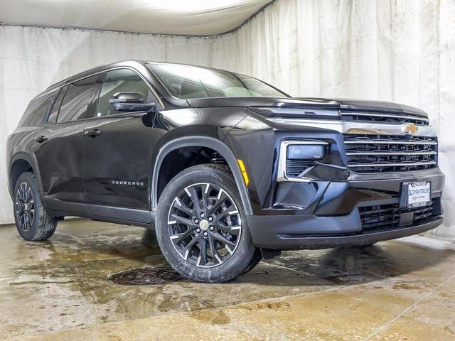 new 2026 Chevrolet Traverse car, priced at $44,195
