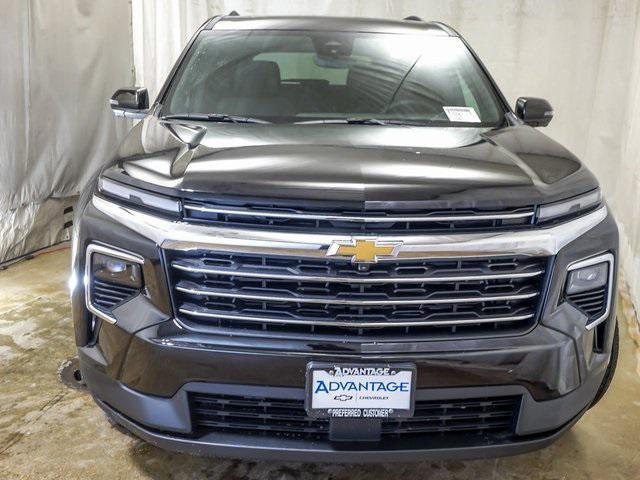 new 2026 Chevrolet Traverse car, priced at $44,195