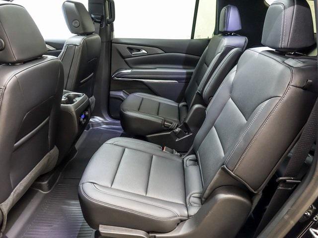 new 2026 Chevrolet Traverse car, priced at $44,195