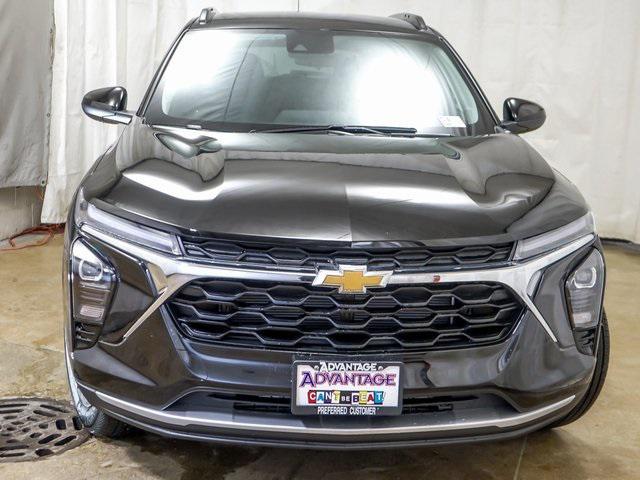 new 2025 Chevrolet Trax car, priced at $24,985