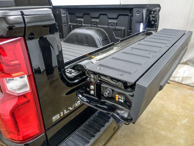 new 2025 Chevrolet Silverado 1500 car, priced at $76,170