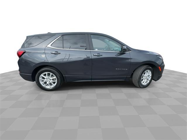 used 2022 Chevrolet Equinox car, priced at $18,971