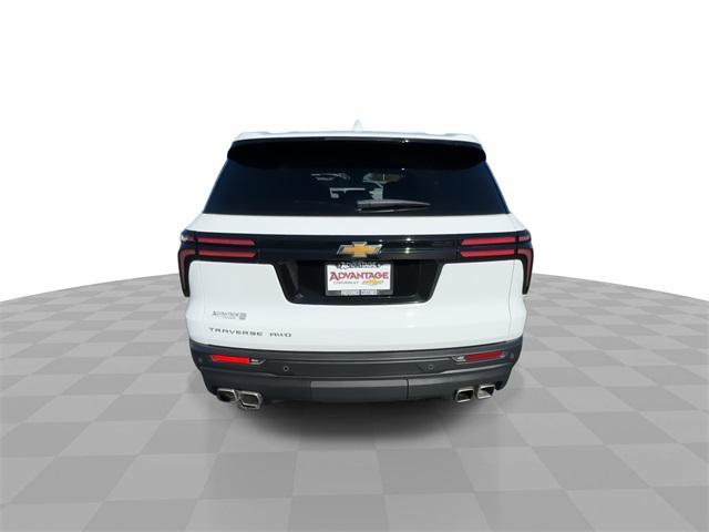 used 2024 Chevrolet Traverse car, priced at $30,994