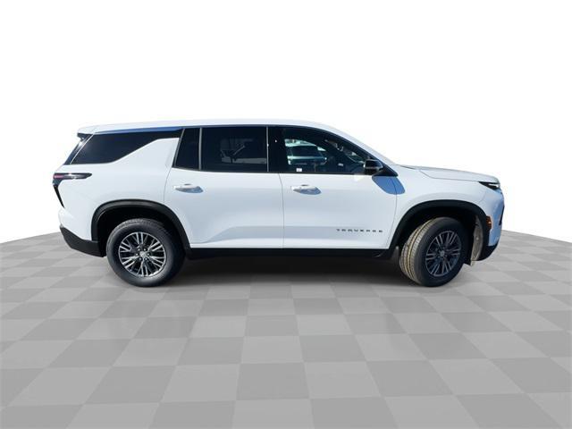 used 2024 Chevrolet Traverse car, priced at $30,994