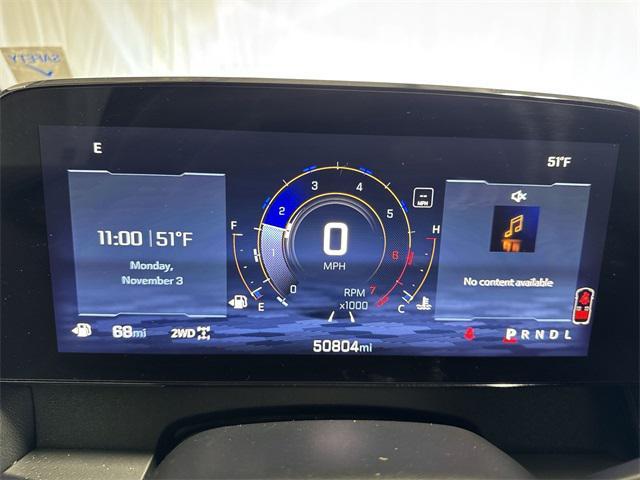 used 2024 Chevrolet Traverse car, priced at $30,994