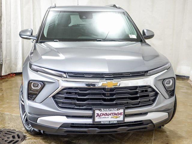 new 2025 Chevrolet TrailBlazer car, priced at $28,825