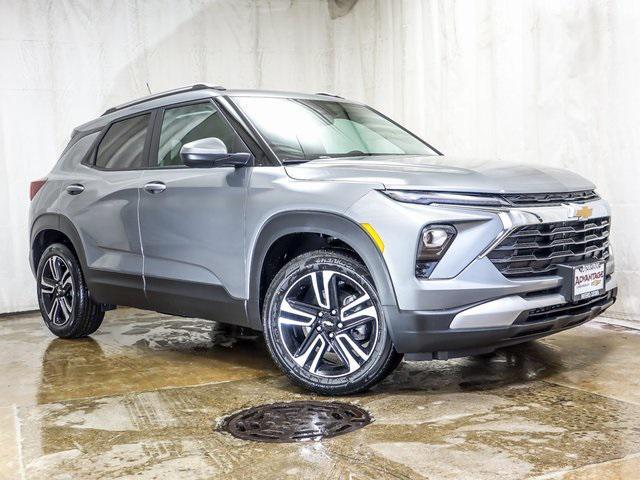 new 2025 Chevrolet TrailBlazer car, priced at $28,825