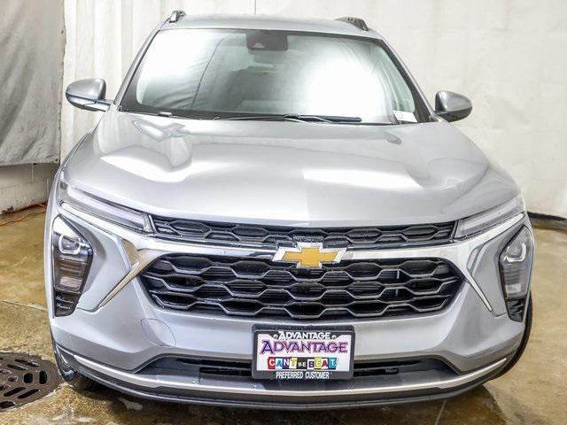 new 2025 Chevrolet Trax car, priced at $24,050