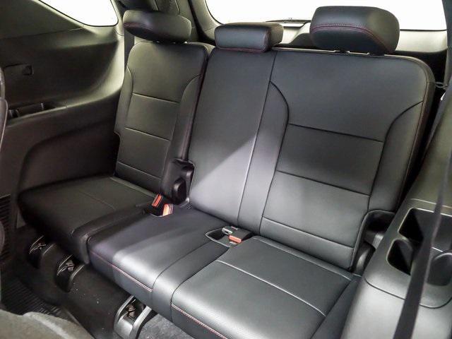 new 2025 Chevrolet Traverse car, priced at $51,986