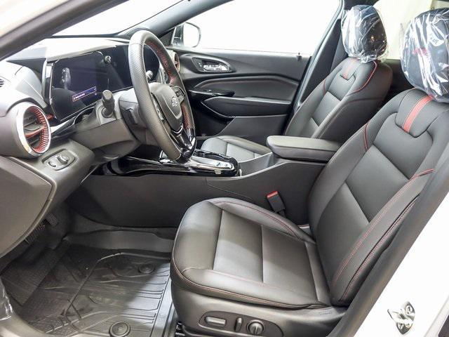 new 2025 Chevrolet Trax car, priced at $25,975