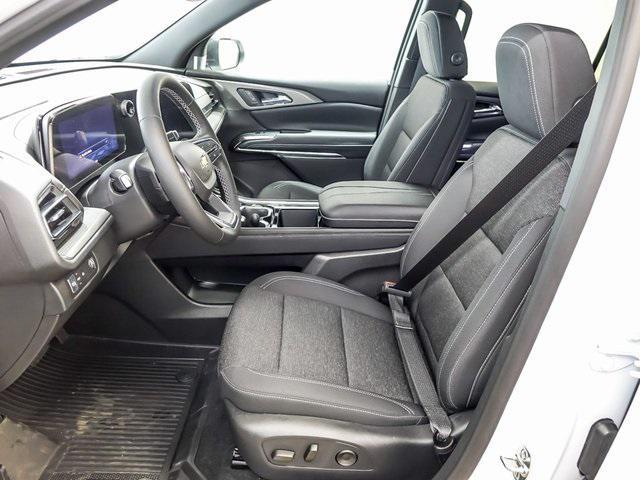 new 2026 Chevrolet Traverse car, priced at $41,895