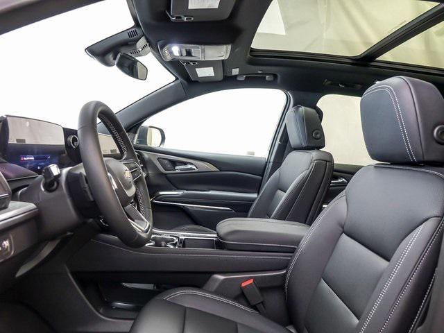 new 2025 Chevrolet Traverse car, priced at $48,495