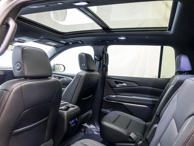 new 2025 Chevrolet Traverse car, priced at $48,495