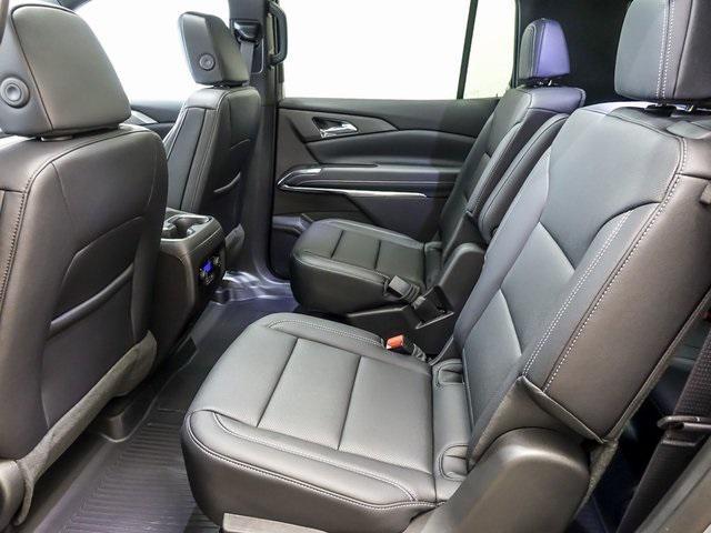 new 2025 Chevrolet Traverse car, priced at $48,495