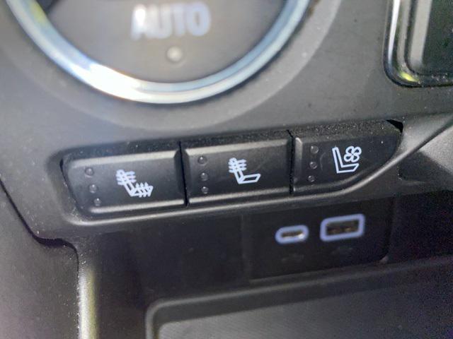 used 2023 GMC Yukon car, priced at $54,576