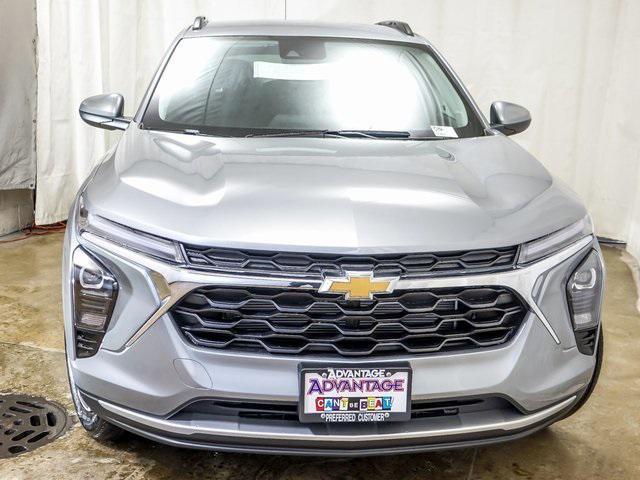 new 2025 Chevrolet Trax car, priced at $25,235