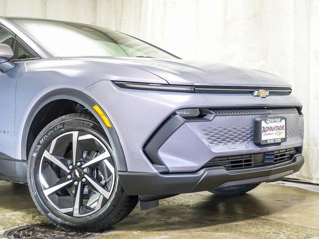 new 2026 Chevrolet Equinox EV car, priced at $29,995