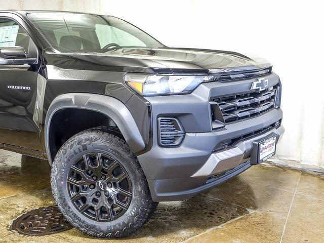 new 2024 Chevrolet Colorado car, priced at $39,988