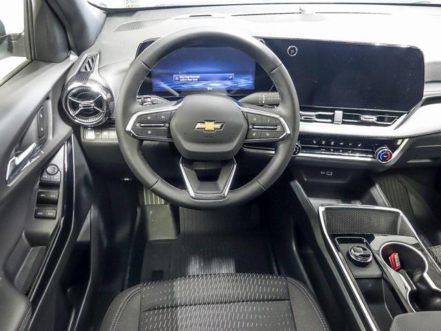 new 2026 Chevrolet Equinox car, priced at $27,595